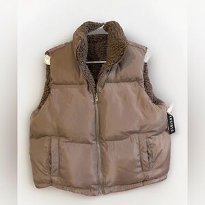 NWT Brown REVERSIBLE Women's Vest Sherpa Fleece Small